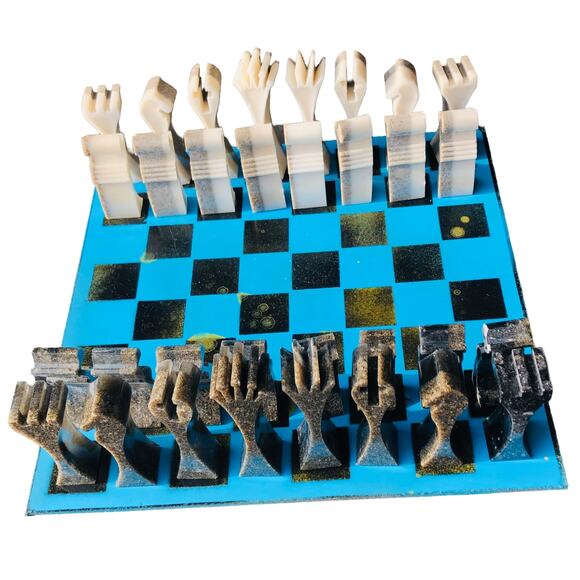 Chess Set - Blue & White Deluxe - Picture 1 of 11